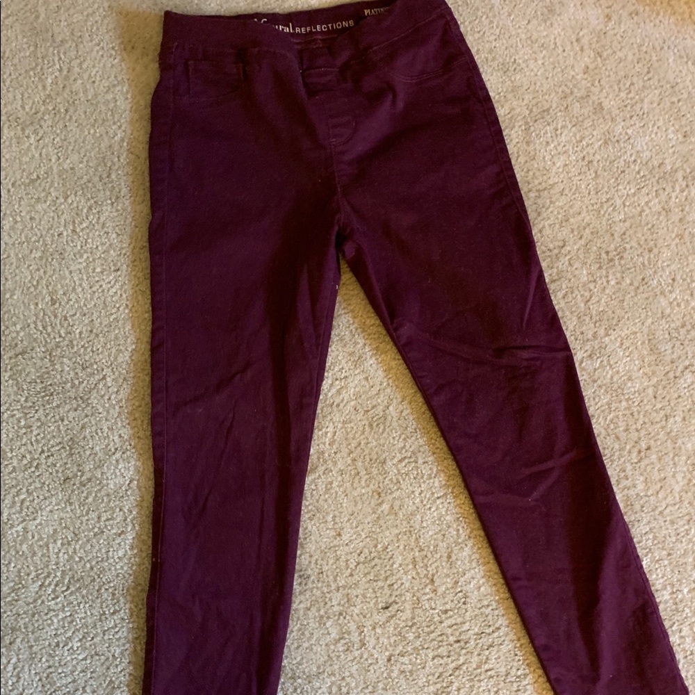 Skinny Jeggings.
